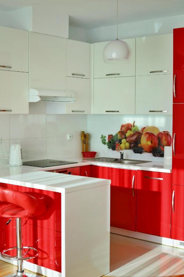 Capital Towers - Apartament Pop-Art Z Widokiem Na Rzeke Rzeszów Esterno foto