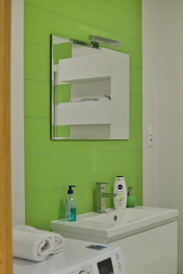 Capital Towers - Apartament Pop-Art Z Widokiem Na Rzeke Rzeszów Esterno foto