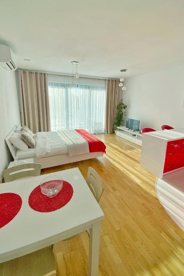 Capital Towers - Apartament Pop-Art Z Widokiem Na Rzeke Rzeszów Esterno foto
