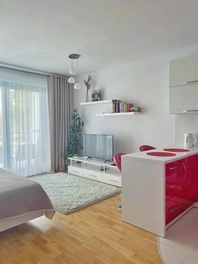 Capital Towers - Apartament Pop-Art Z Widokiem Na Rzeke Rzeszów Esterno foto