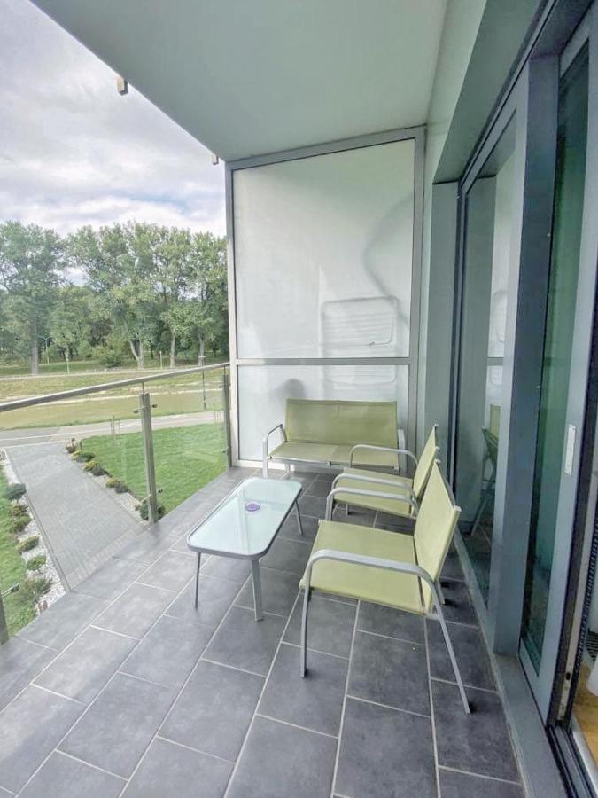 Capital Towers - Apartament Pop-Art Z Widokiem Na Rzeke Rzeszów Esterno foto